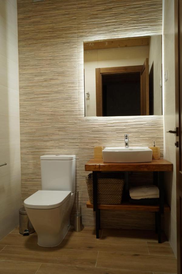 Puente Viejo De Buitrago Casa Enebro Apartment บุยตราโก เดล โลโซยา ภายนอก รูปภาพ